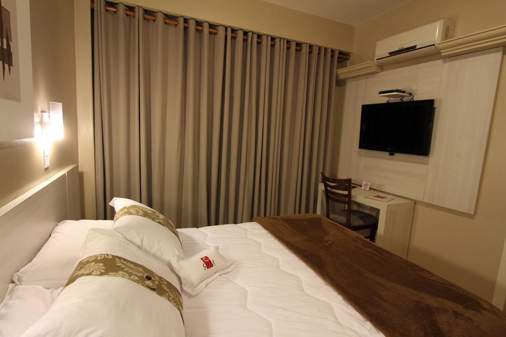 Hotel Curi Executive Пелотас Номер фото