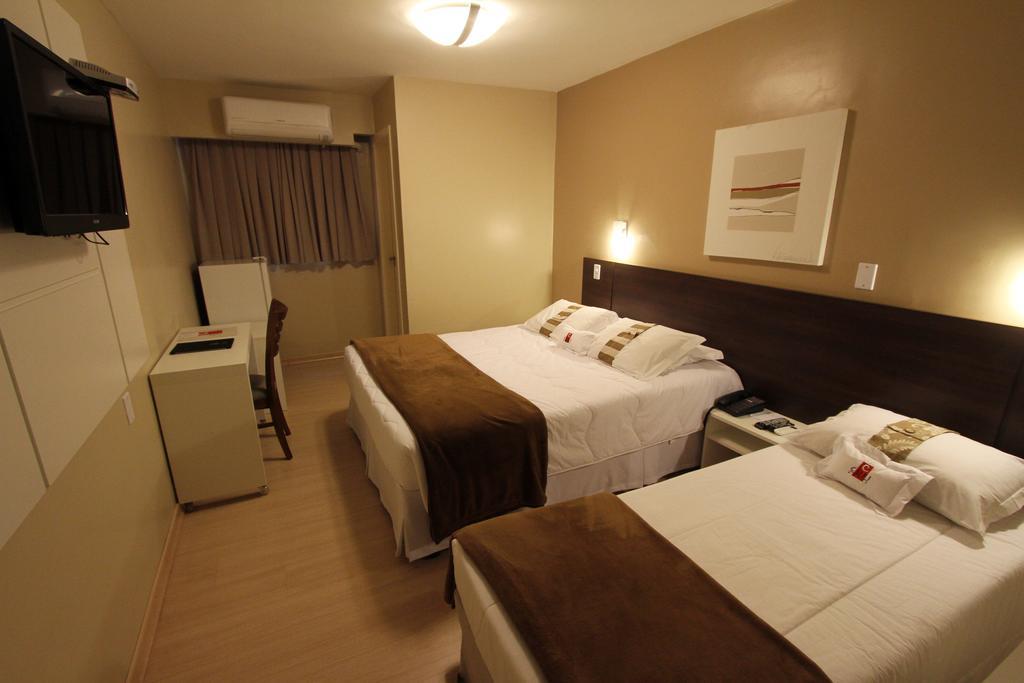 Hotel Curi Executive Пелотас Номер фото