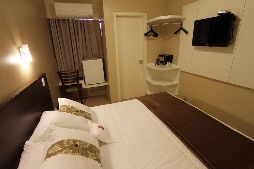 Hotel Curi Executive Пелотас Номер фото