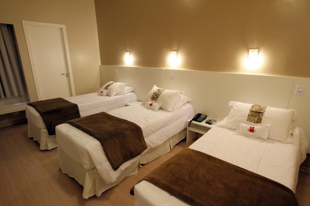 Hotel Curi Executive Пелотас Номер фото