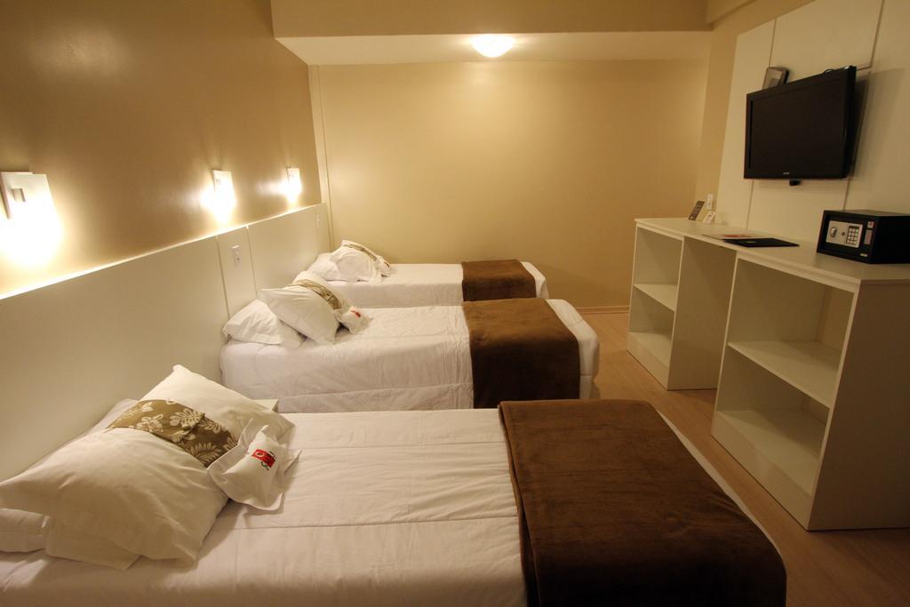 Hotel Curi Executive Пелотас Номер фото